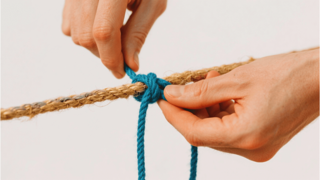 Half Hitch