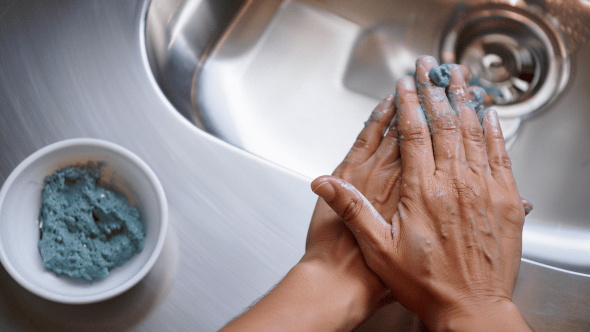 Baking Soda and Dish Soap Paste